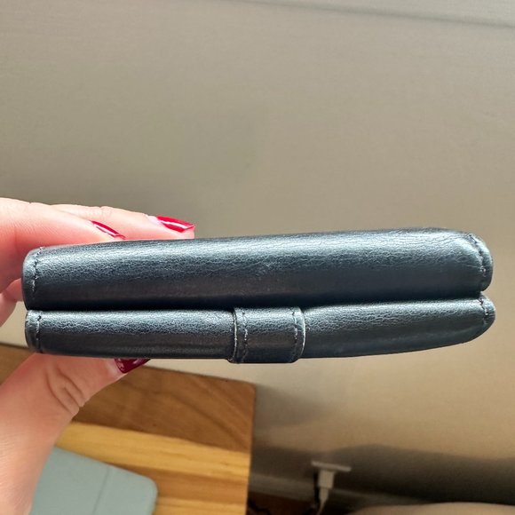 YSL Cassandra Trifold Wallet - Picture 3 of 10